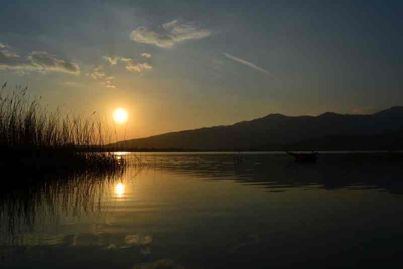 gita battello lago di pusiano