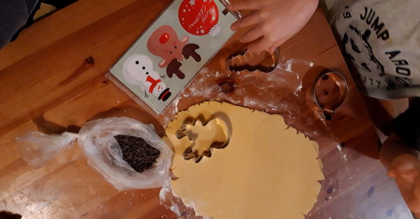 biscotti natalizi bambini ricetta3