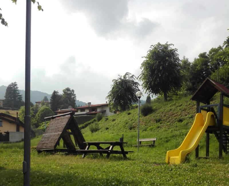 Caglio parco giochi