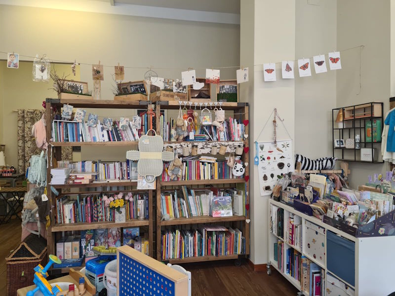 libreria tutti giù per terra monza25