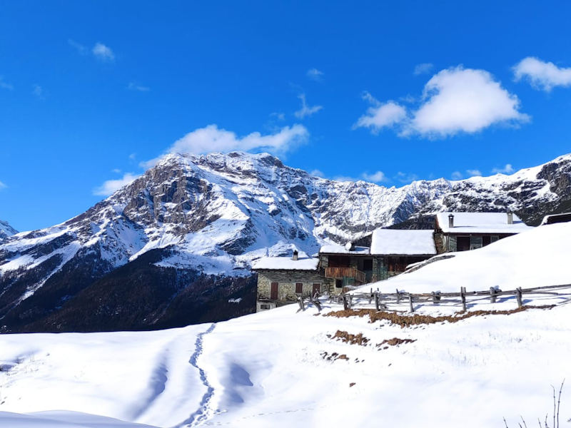 in inverno con i bambini al lago e rifugio Palù2